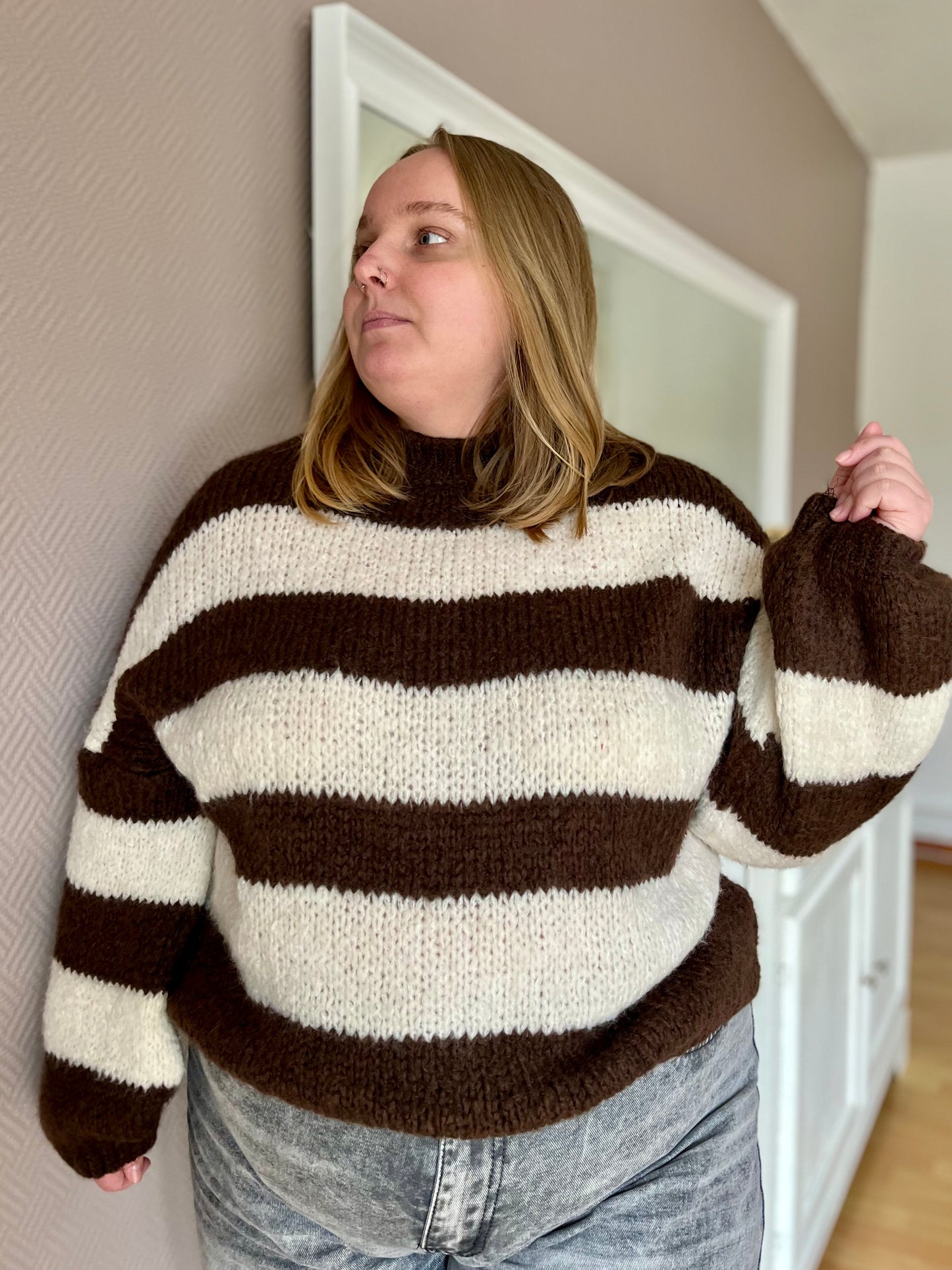 Pull à rayures - marron