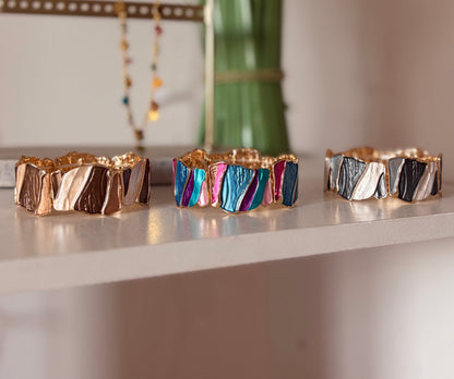 Bracelet breloque - plusieurs coloris disponibles