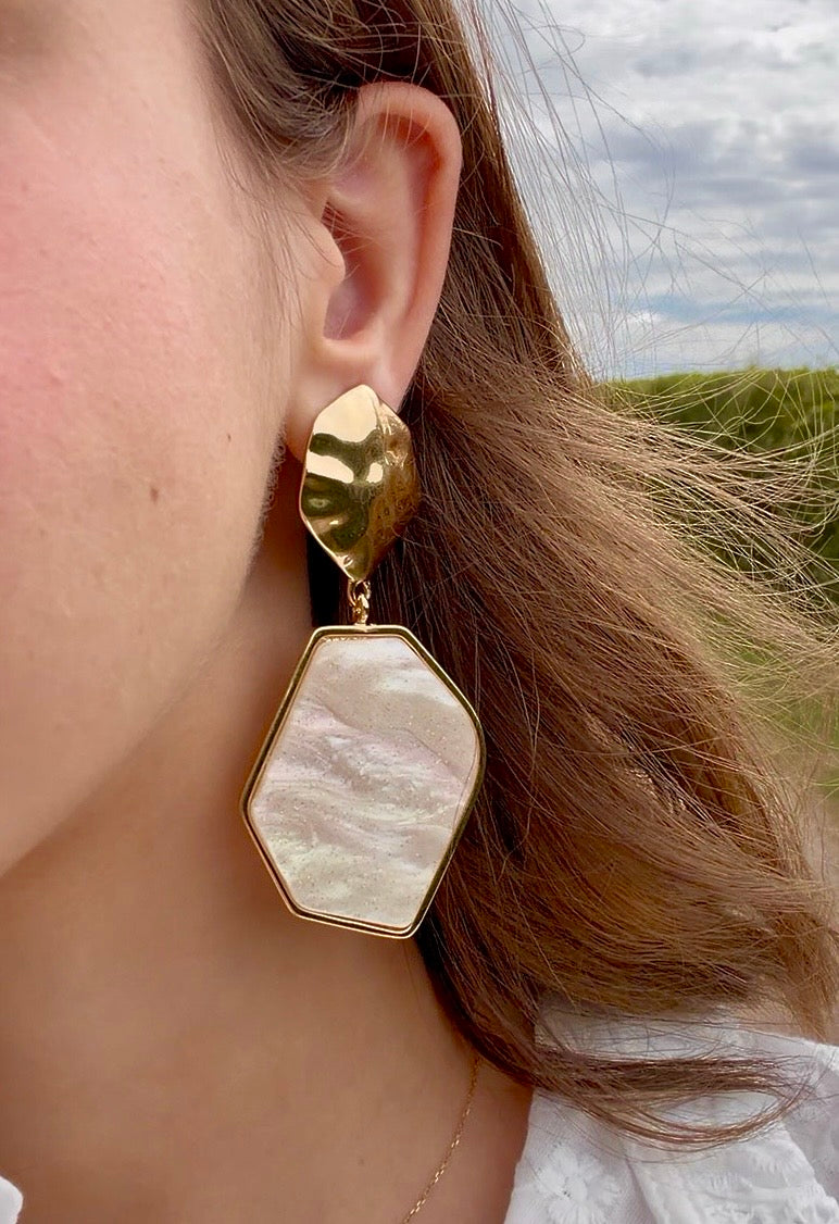 Boucles d’oreilles à clips - beige nacré