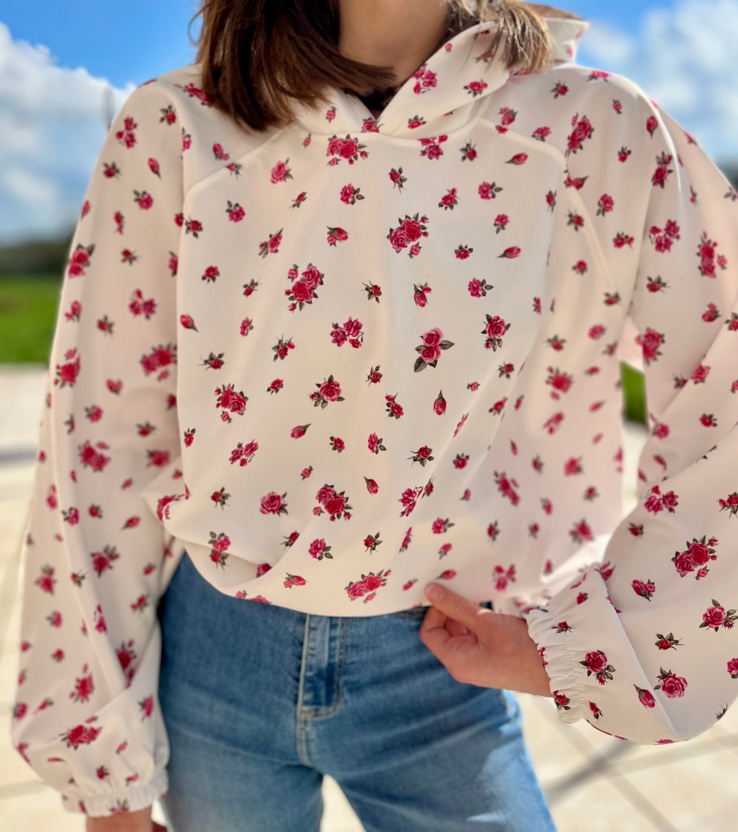 Sweat fleuri