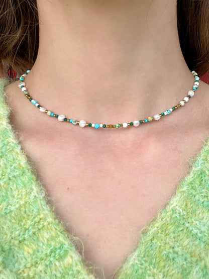 Collier ras de cou pierres naturelles - bleu￼