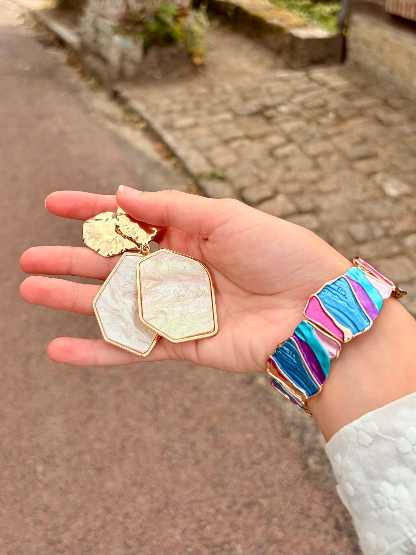 Boucles d’oreilles à clips - beige nacré