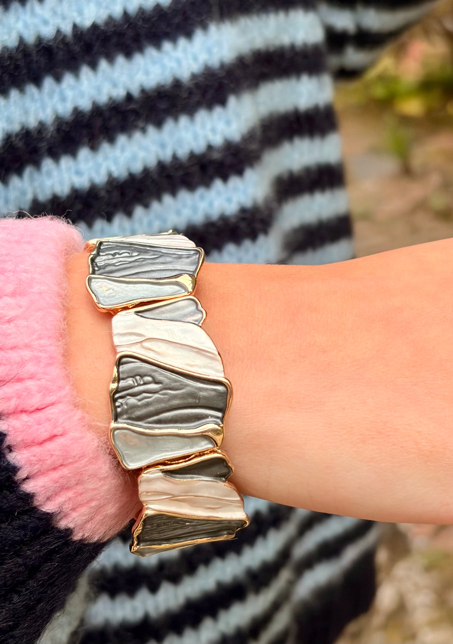 Bracelet breloque - plusieurs coloris disponibles