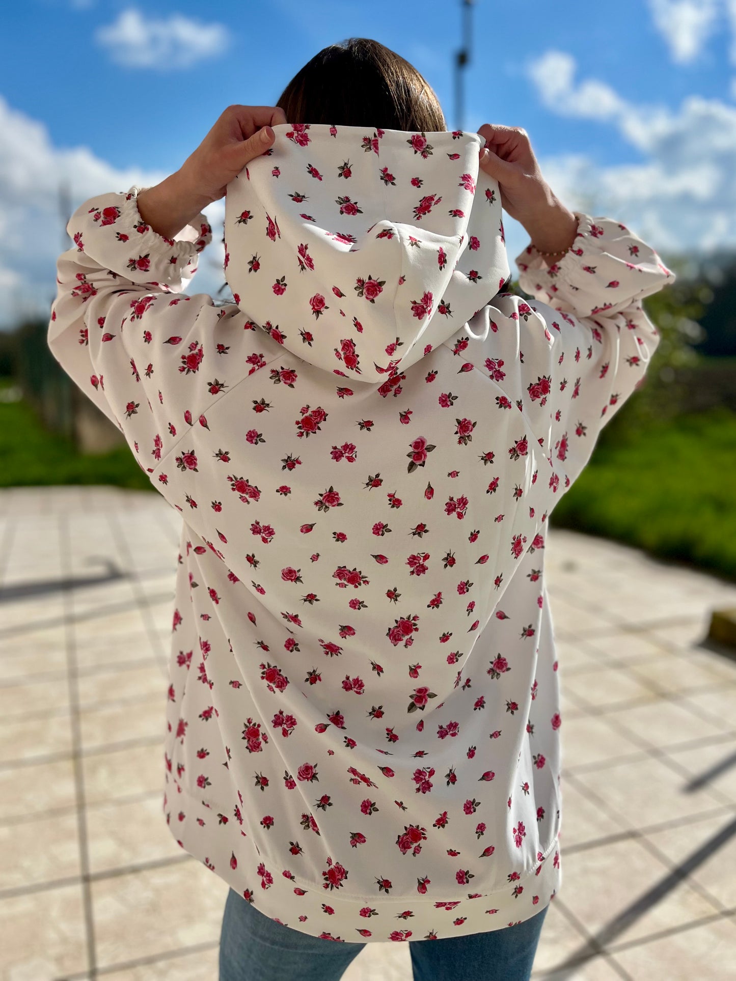 Sweat fleuri