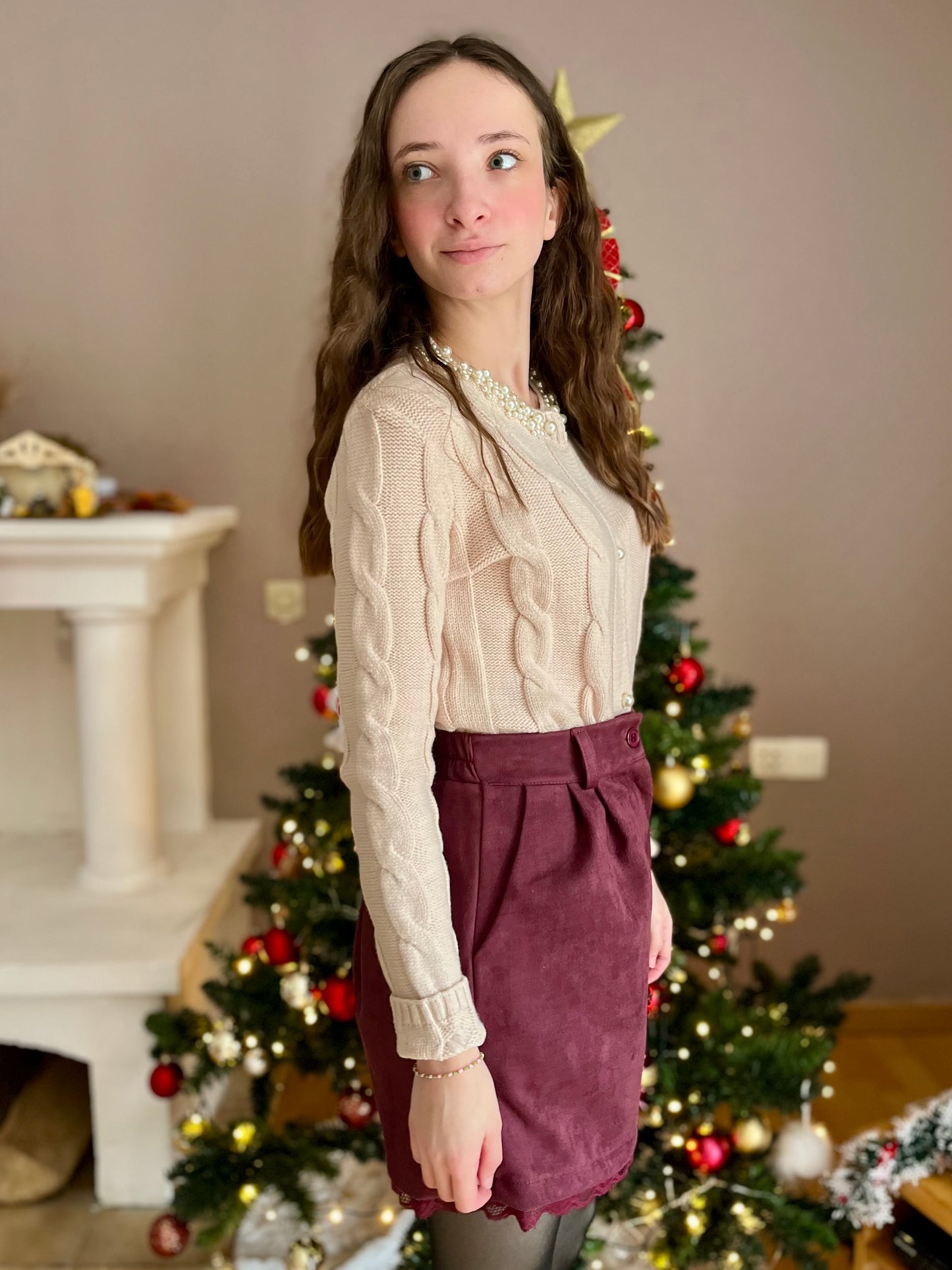 Short suédine avec dentelle - bordeaux