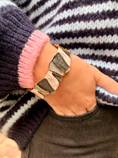 Bracelet breloque - plusieurs coloris disponibles